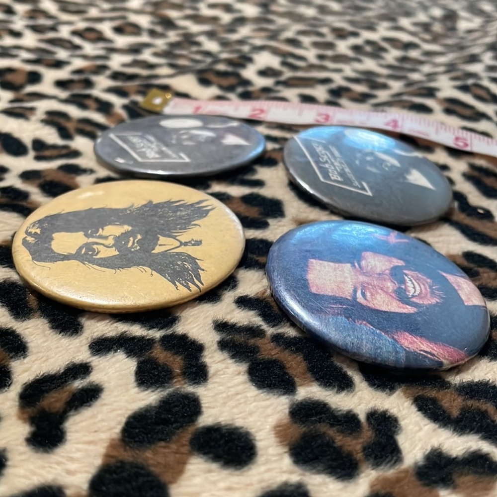 BOB SEGER 🎸 Vintage Rock Button Pin Pinback Rock Logo Collectible Silver Bullet - Picture 5 of 11